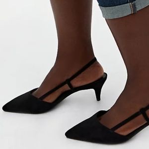black kitten heels wide width